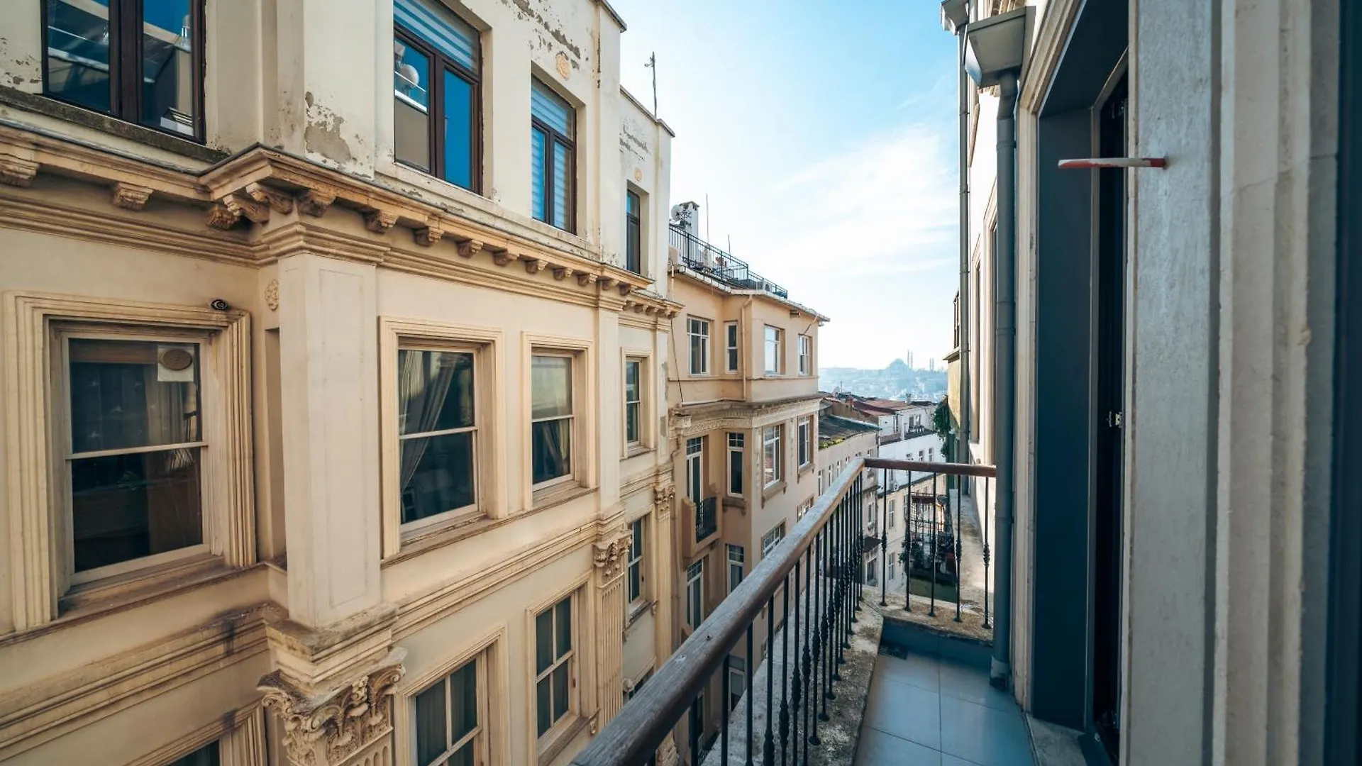 Kuledibi Suites, Historical 2-Bedroom Apartment No-3 이스탄불 0*,  터키
